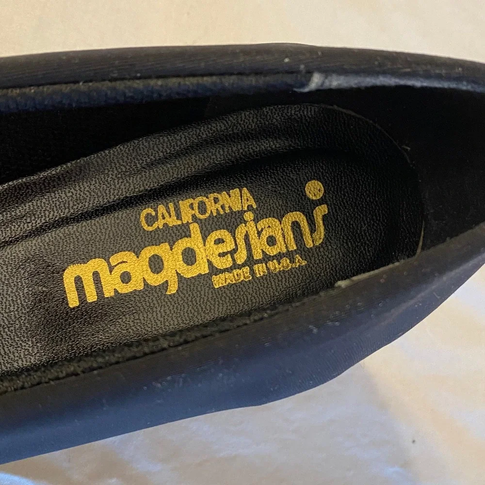 Magdesians Women's Black Stretch Mic Patent Cap Toe Block Heel Pumps‎ NIB 12 SS